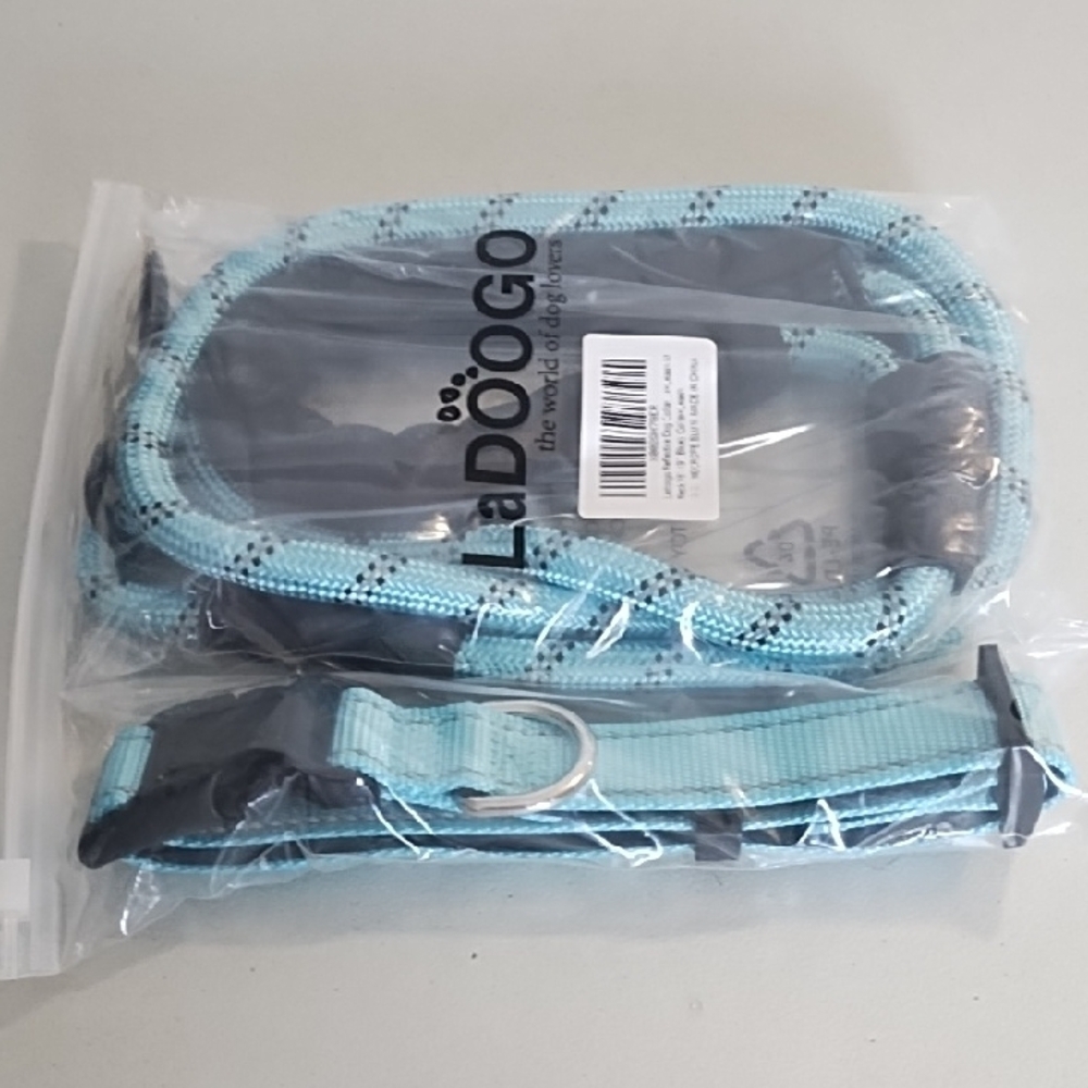 Blue Dog Collar and Leash Set Medium Size Dog NEW Reflective Padded - Picture 2 of 6